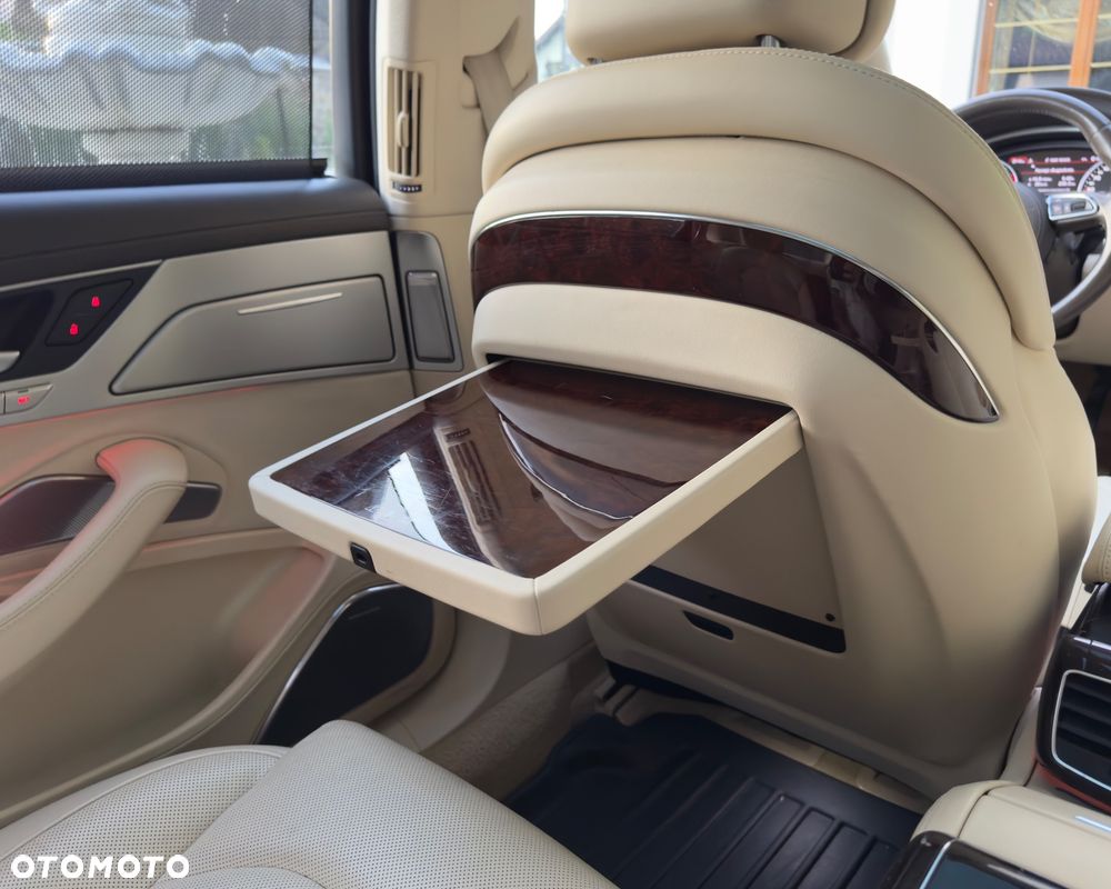 Audi A8 6.3 W12 FSI L Quattro - 29