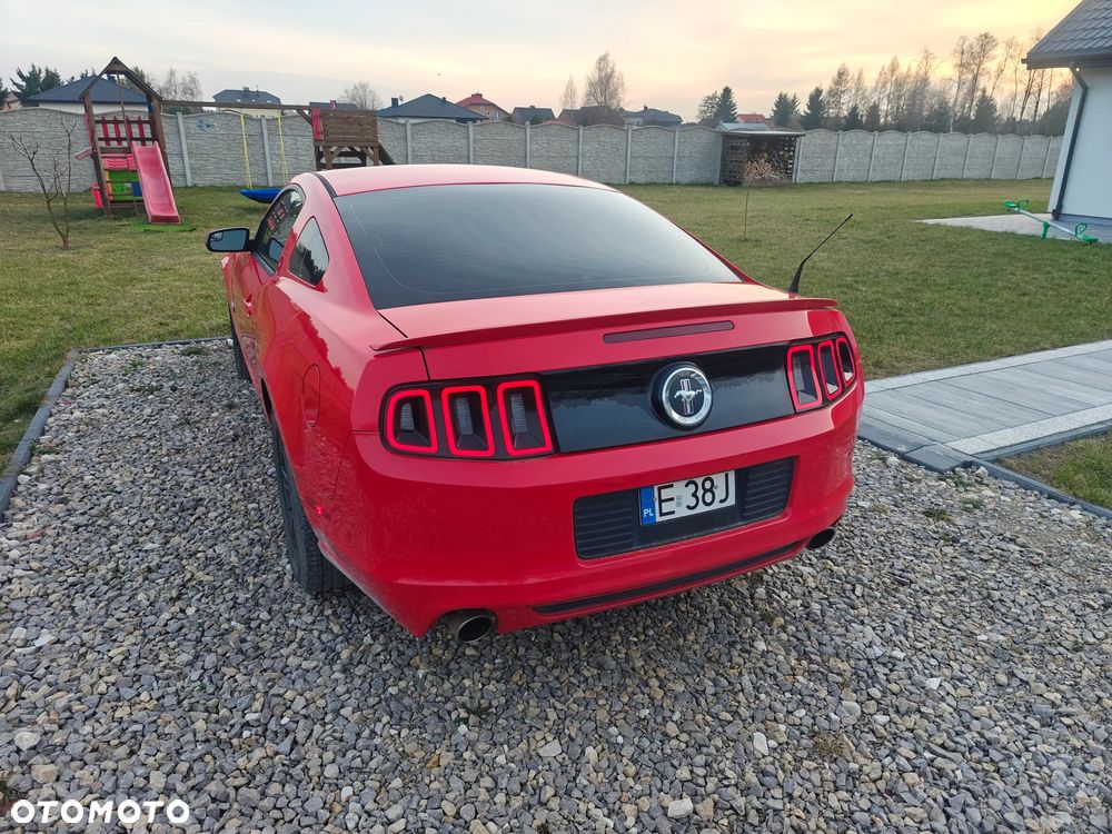 Ford Mustang 3.7 V6 - 3