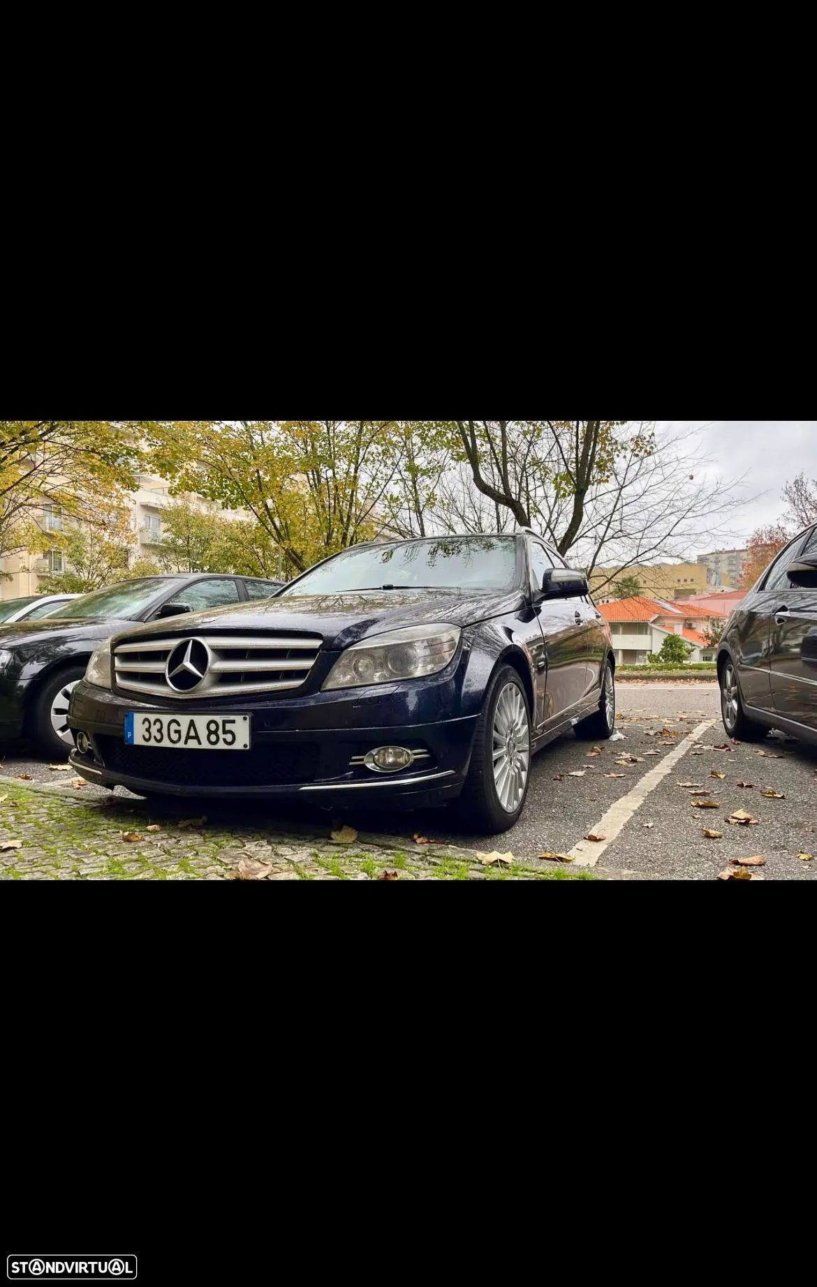 Mercedes-Benz 220 - 1