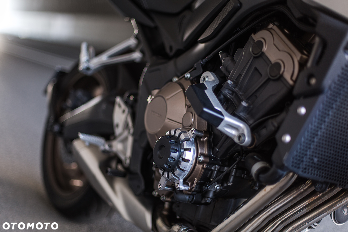 Honda CB - 8