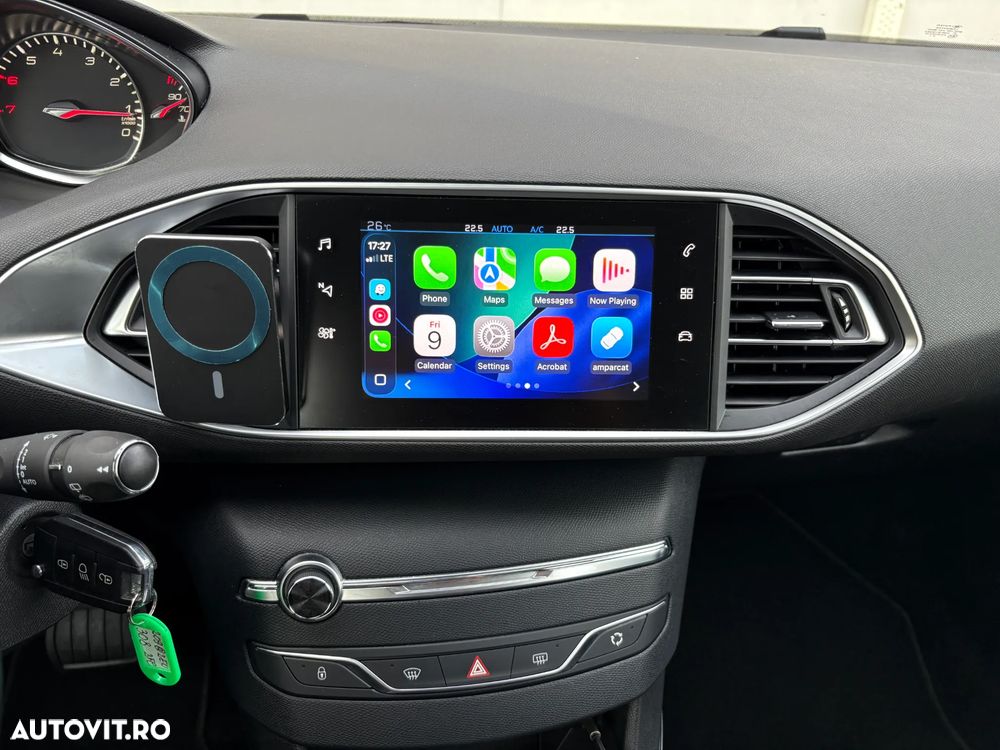 Peugeot 308 PureTech 130 GPF EAT8 Stop & Start Active Business-Paket - 31