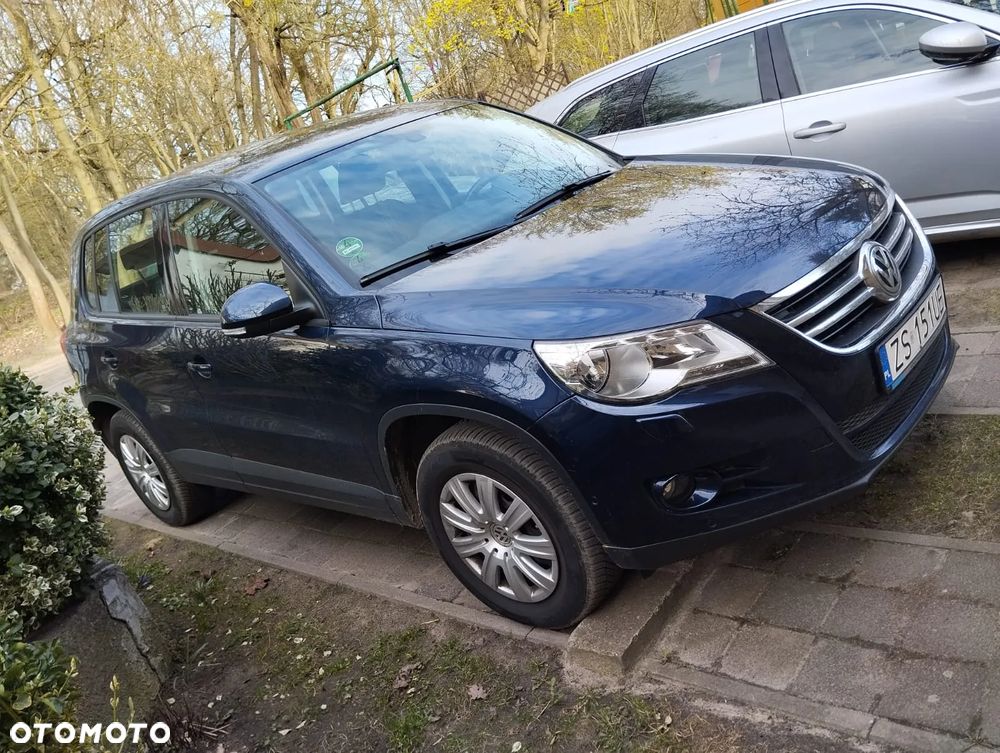 Volkswagen Tiguan - 2