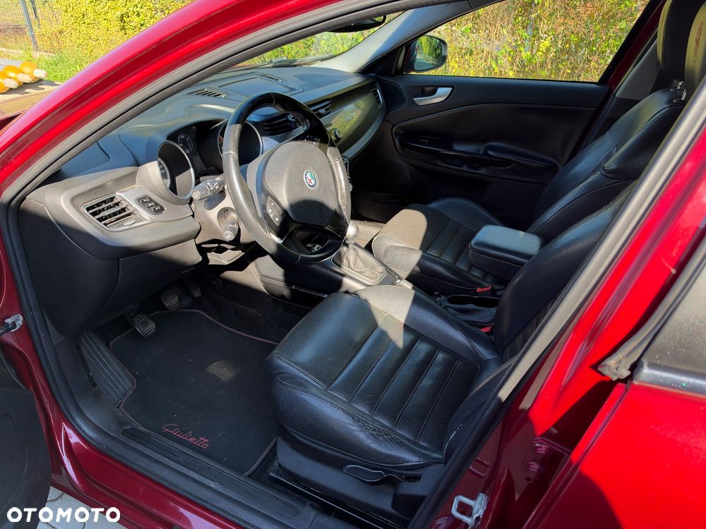 Alfa Romeo Giulietta 2.0 JTDM Distinctive - 11