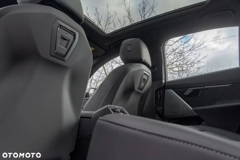 BMW Seria 5 520i mHEV M Sport - 25