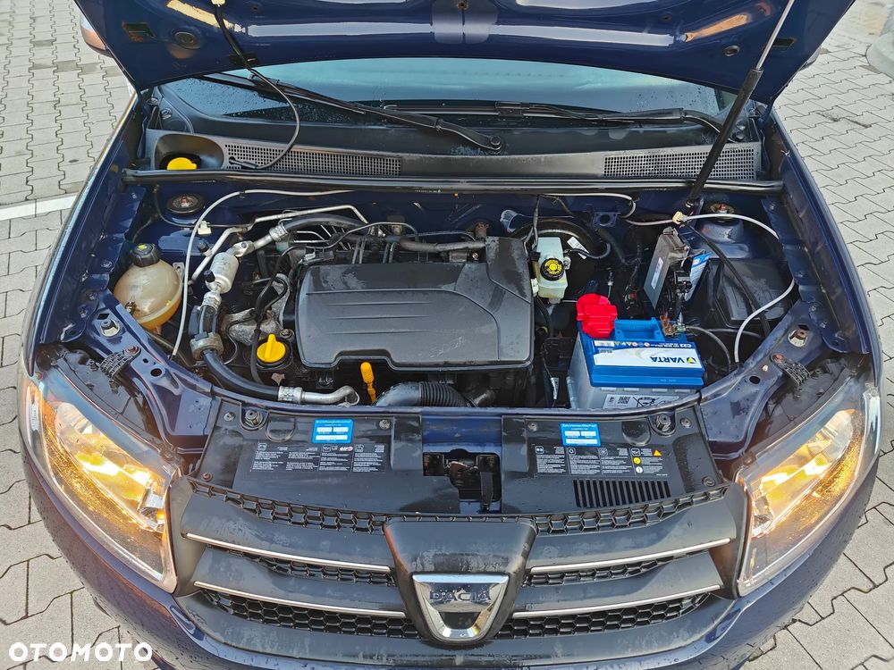 Dacia Logan 1.2 16V 75 Essentiel - 6