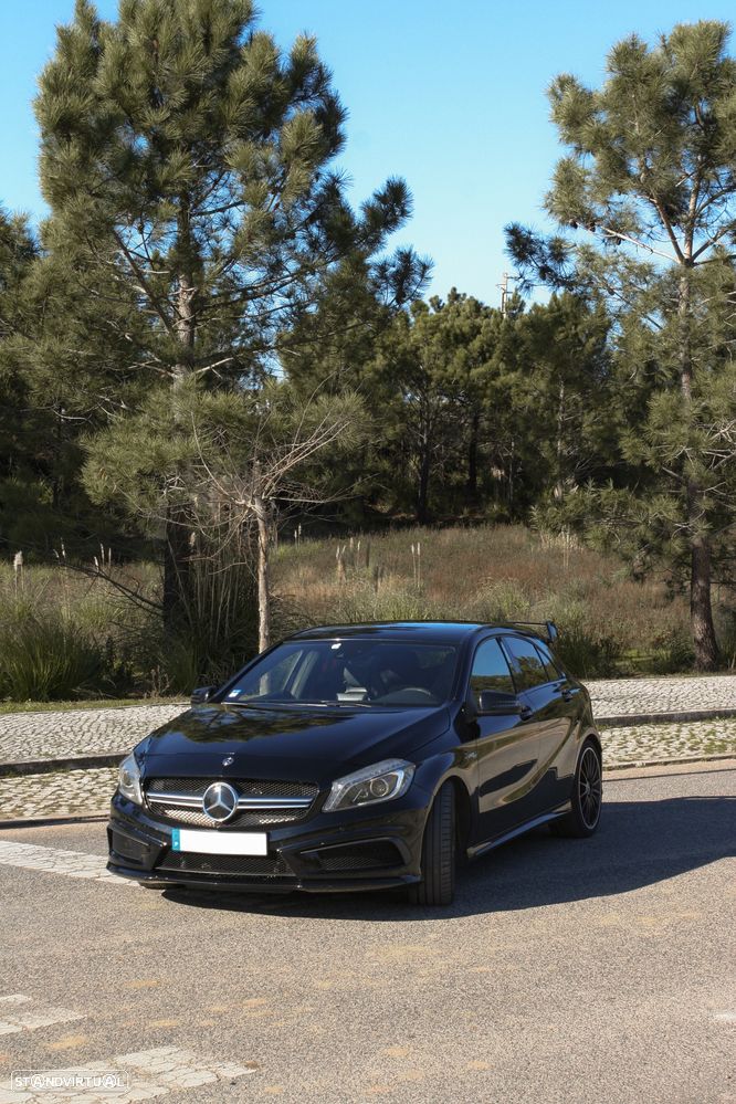 Mercedes-Benz A 45 AMG 4Matic Speedshift 7G-DCT - 3