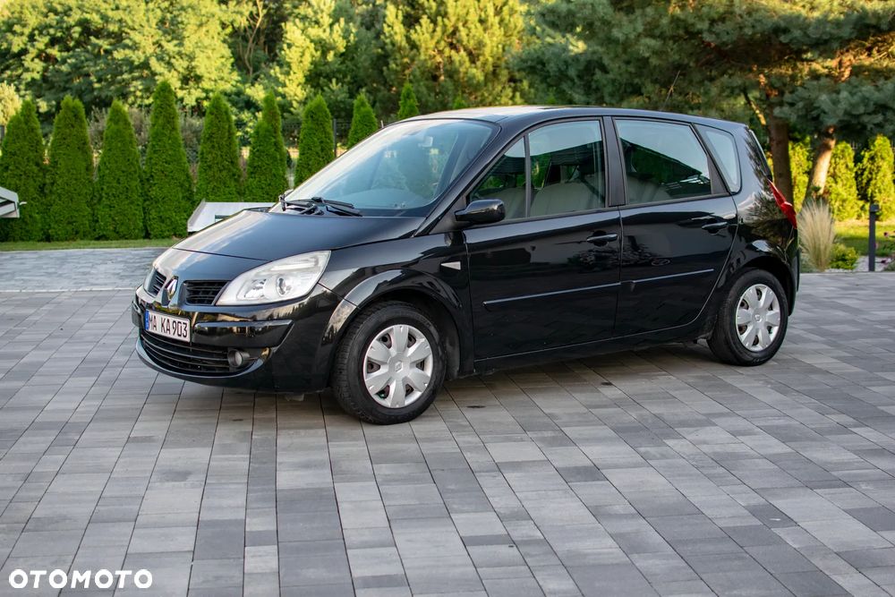 Renault Scenic - 8