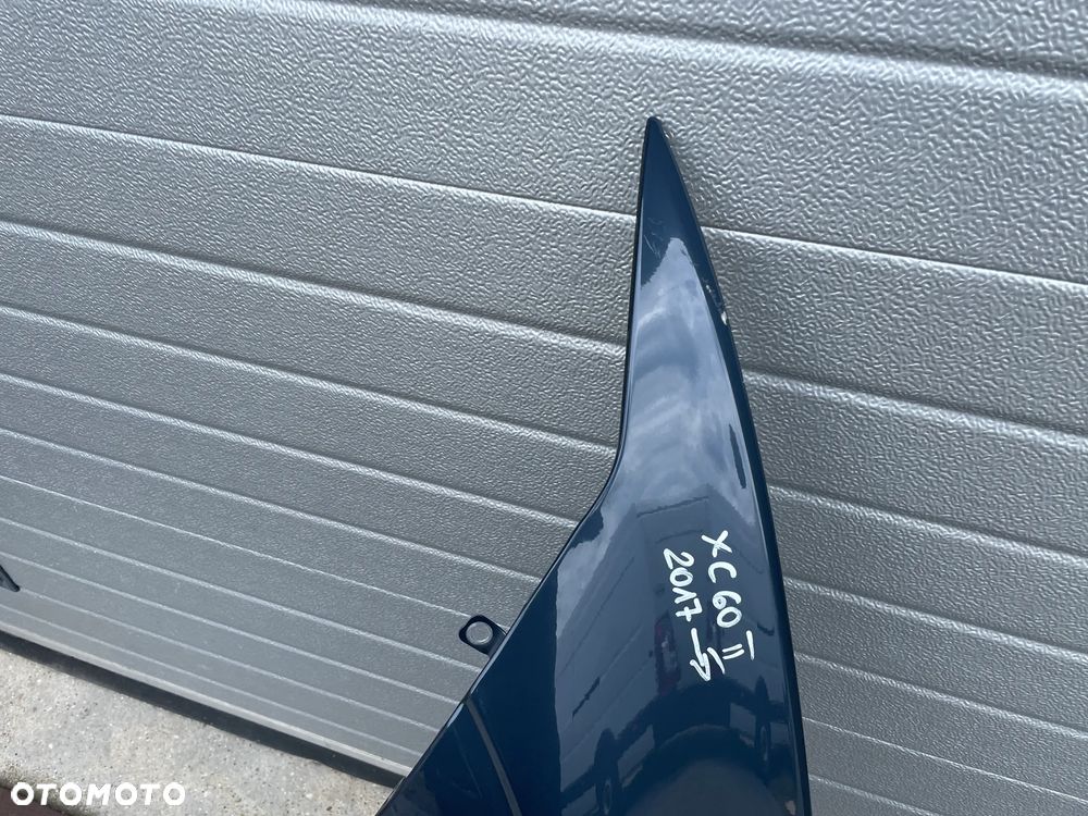 BŁOTNIK PRZEDNI LEWY VOLVO XC60 II  2017-- - 2