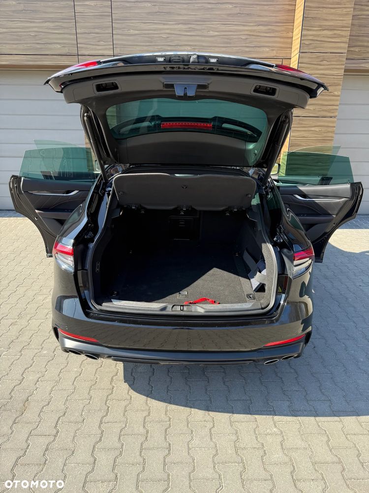 Maserati Levante S Q4 GranSport - 17