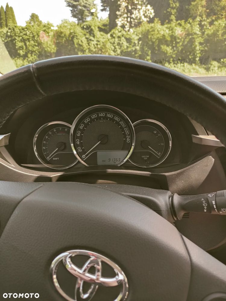 Toyota Corolla 1.6 Premium EU6 - 14