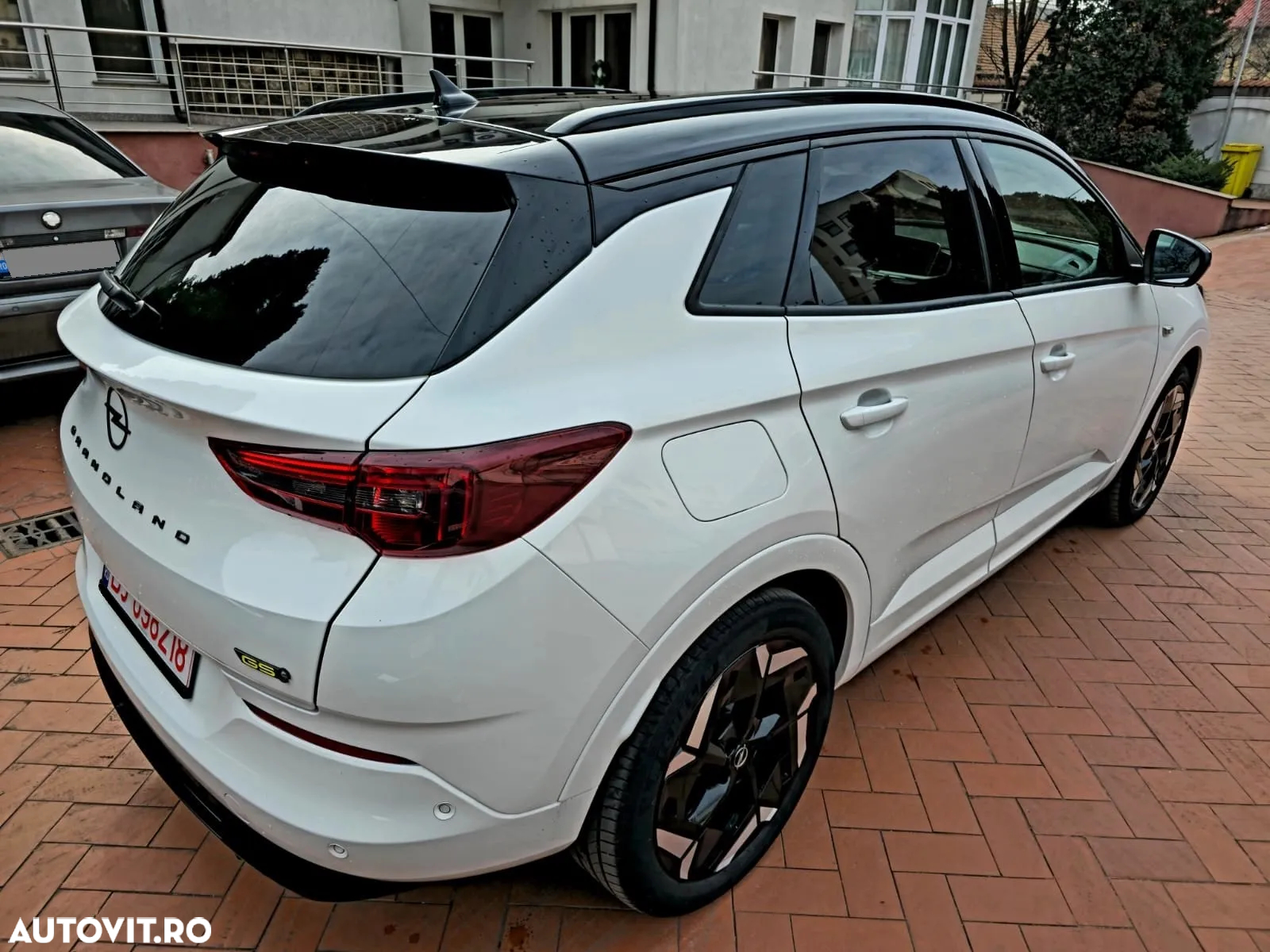 Opel Grandland Plug-in-Hybrid 1.6 DI Automatik GSe - 11