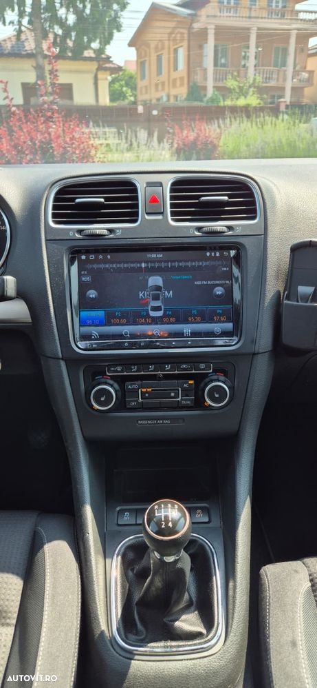 Volkswagen Golf 1.6 TDI DPF Comfortline - 12