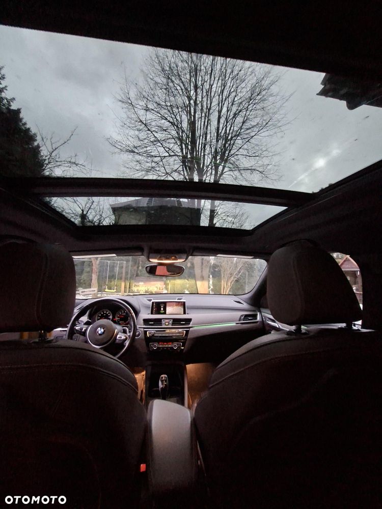 BMW X2 xDrive20i Advantage Plus - 9