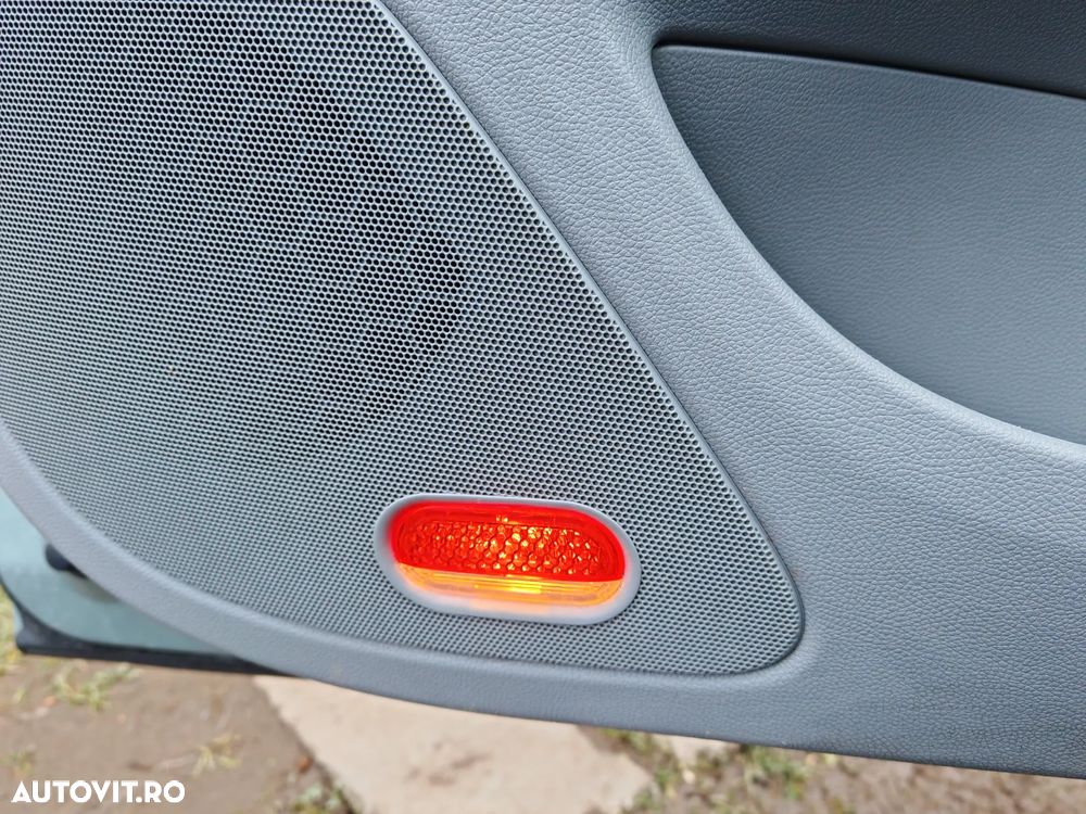 Skoda Octavia 1.6 TDI Drive DSG - 25