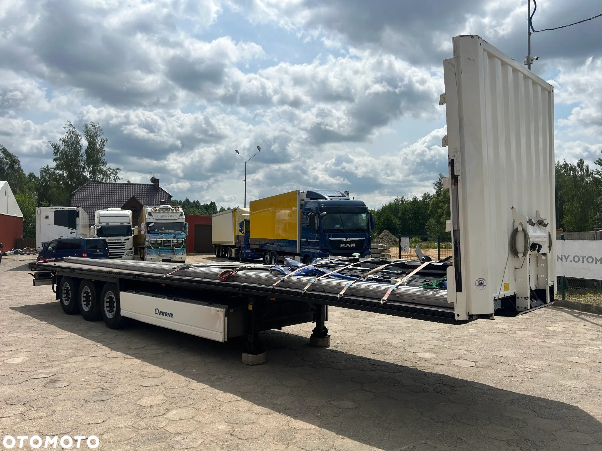 Krone SD FIRANKA / PLATFORMA / USZKODZONA ZABUDOWA / 2019 ROK !! - 9