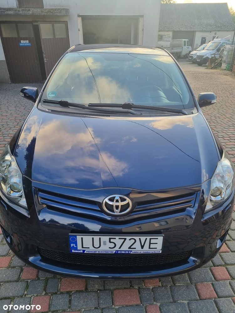 Toyota Auris 2010
