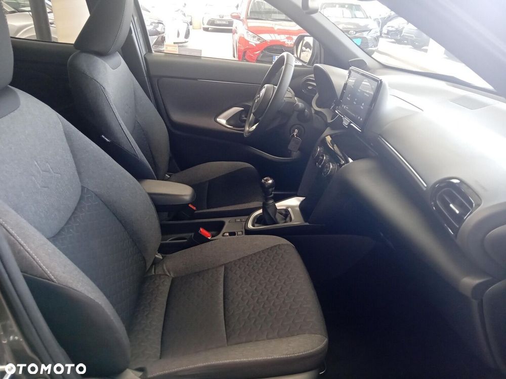 Toyota Yaris Cross - 11