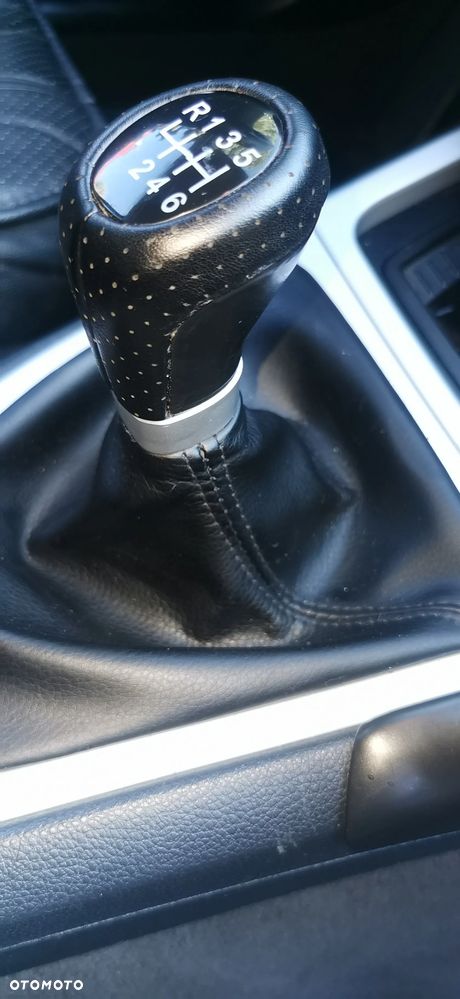 BMW Seria 1 120i - 12