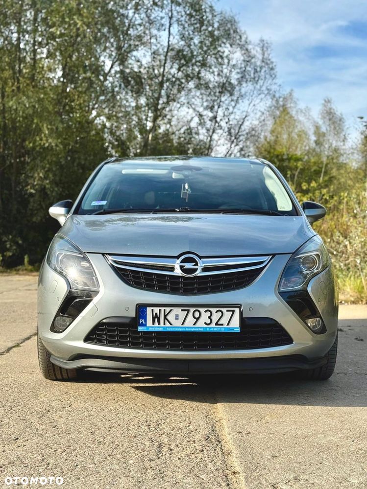 Opel Zafira - 10