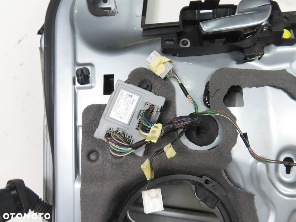 DRZWI PRAWE PRZEDNIE FORD S-MAX I H8 - 8
