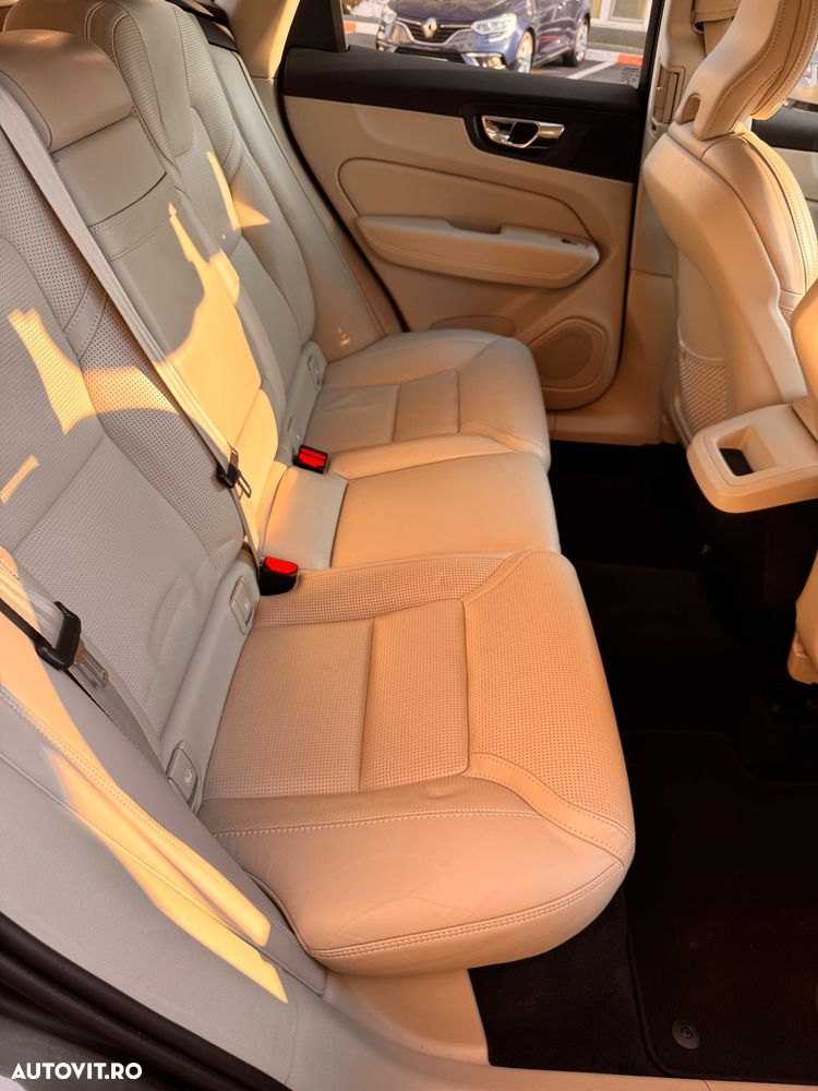 Volvo XC 60 D4 Inscription - 13