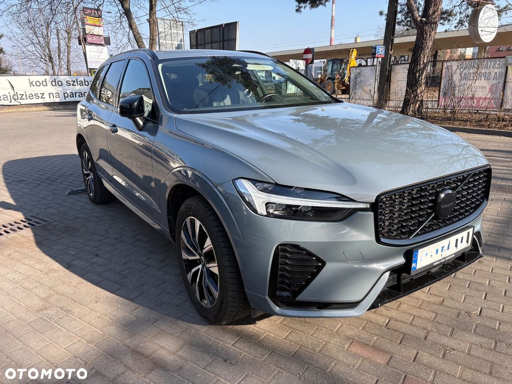 Volvo XC 60 B4 D Plus Dark - 1