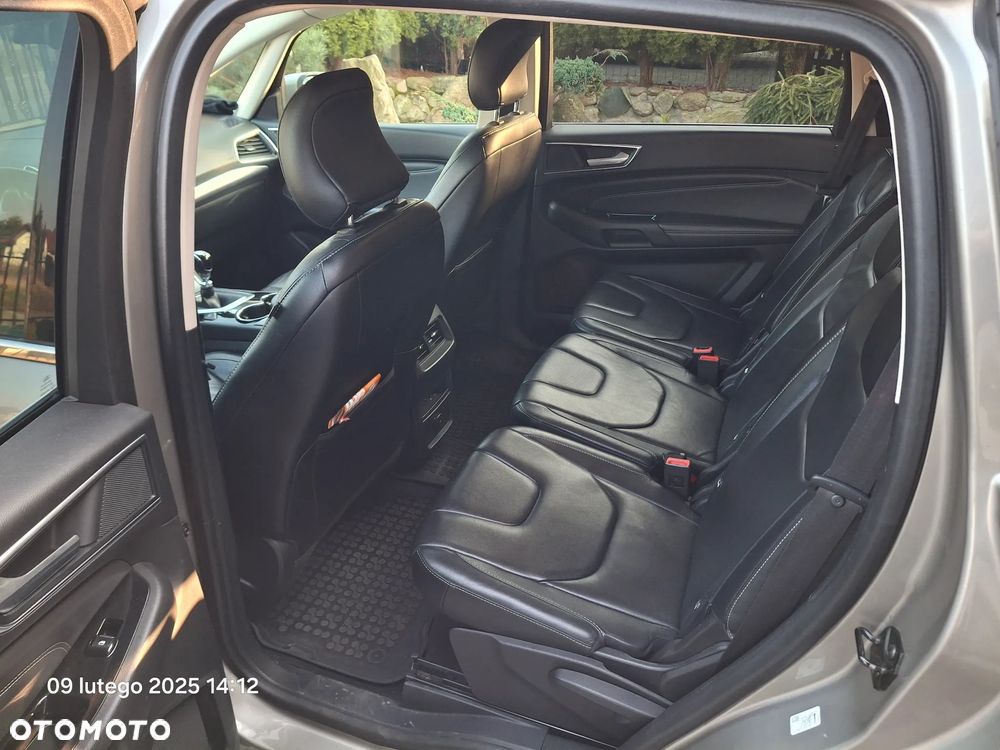 Ford S-Max - 14