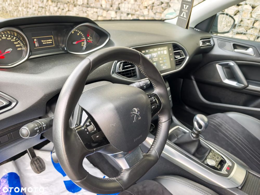Peugeot 308 BlueHDi 120 Stop & Start Allure - 22