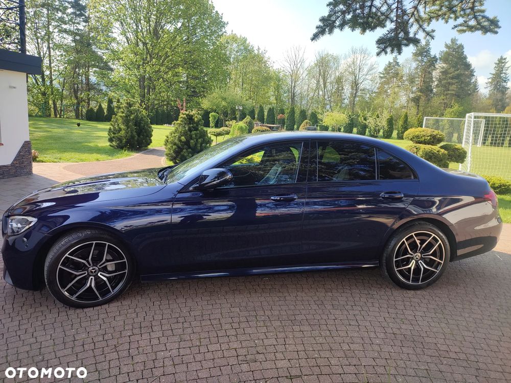 Mercedes-Benz Klasa E - 9