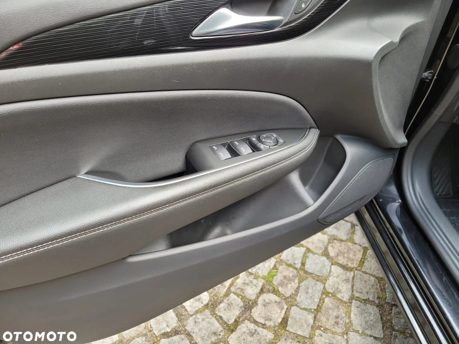 Opel Insignia 1.5 T Elite S&S - 19