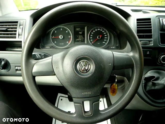 Volkswagen Transporter - 13