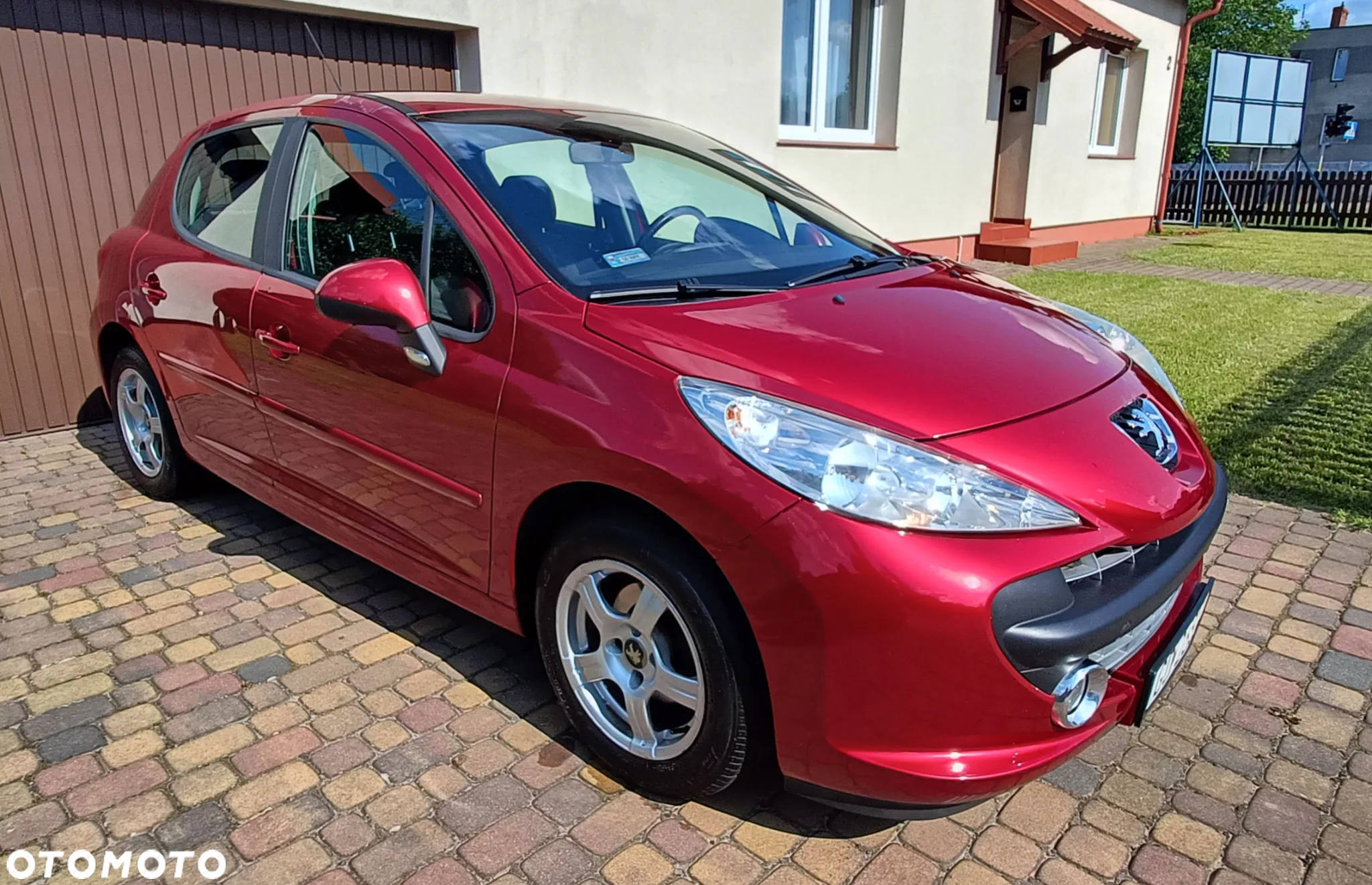 Peugeot 207 1.4 16V Trendy - 10