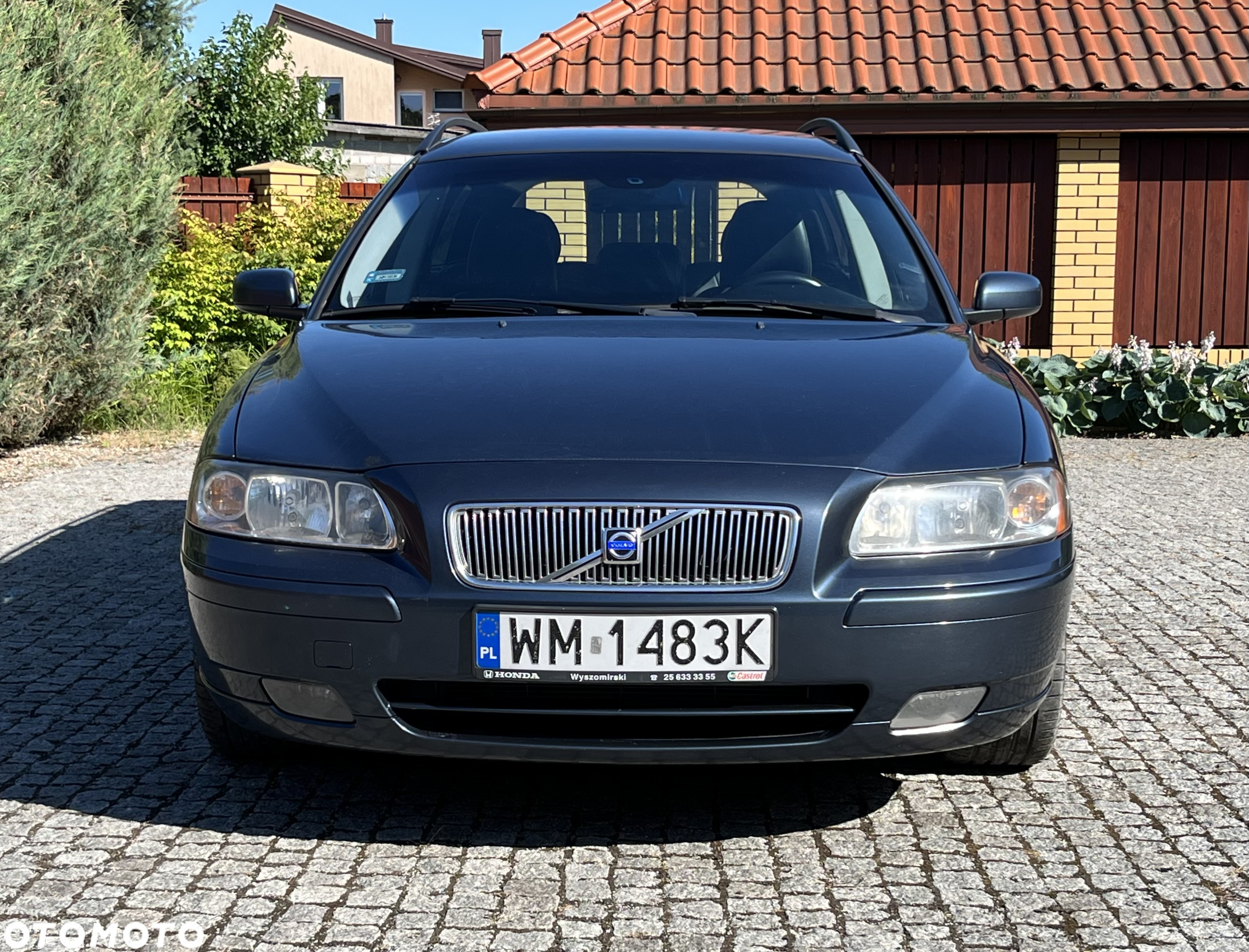 Volvo V70 2.4 D Momentum - 7