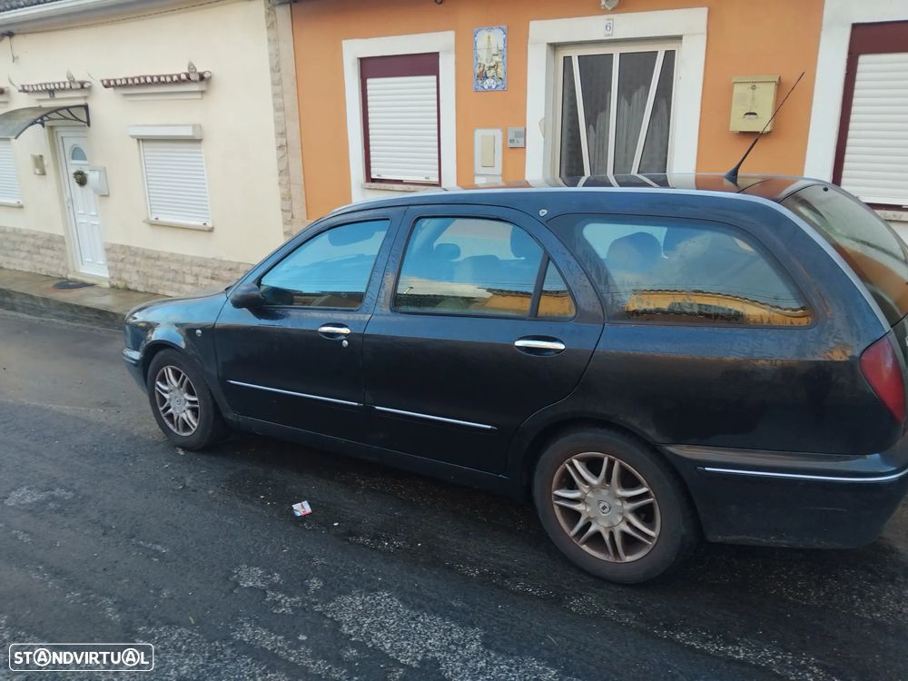 Lancia Lybra SW 1.9 JTD Intensa - 8