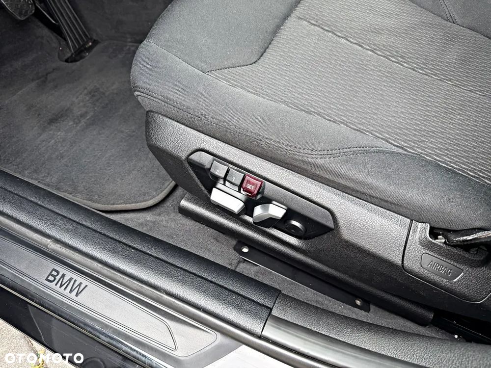 BMW Seria 3 318d Advantage - 18