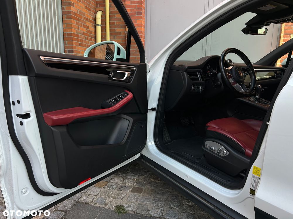 Porsche Macan PDK - 16