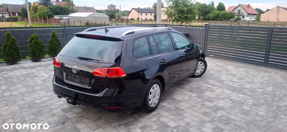 Volkswagen Golf 1.6 TDI BlueMotion Technology Lounge - 17