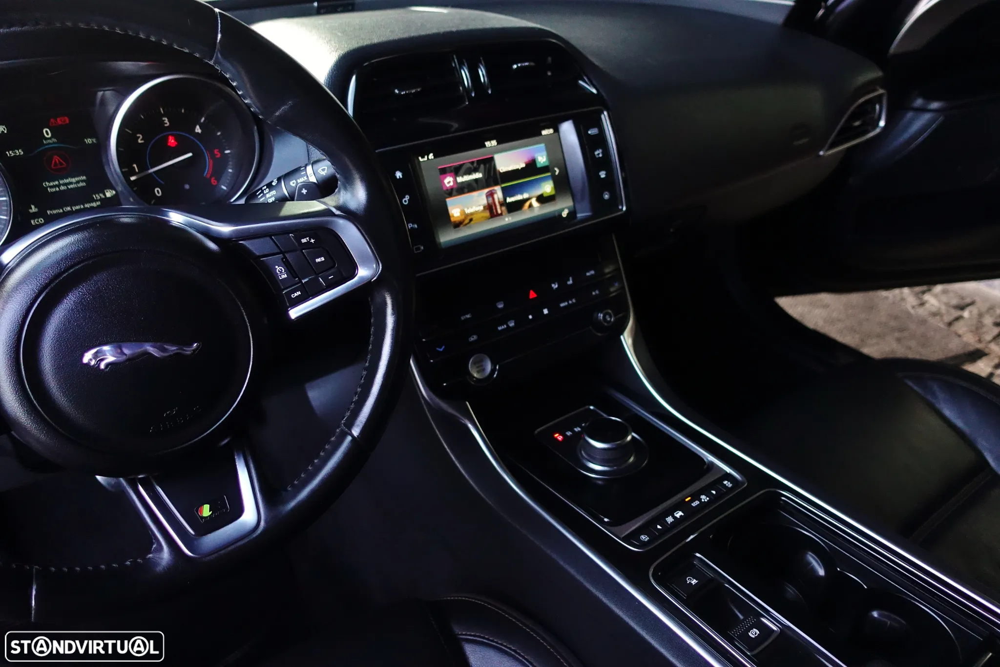 Jaguar XE 2.0 D R-Sport Aut. - 8