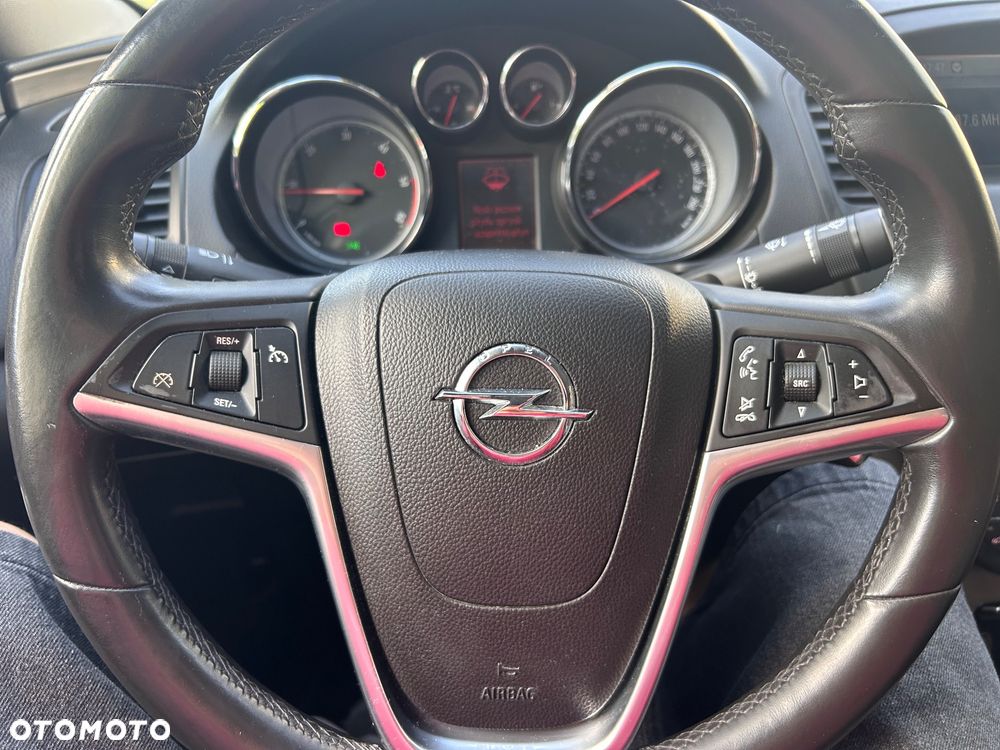 Opel Insignia 2.0 CDTI - 14