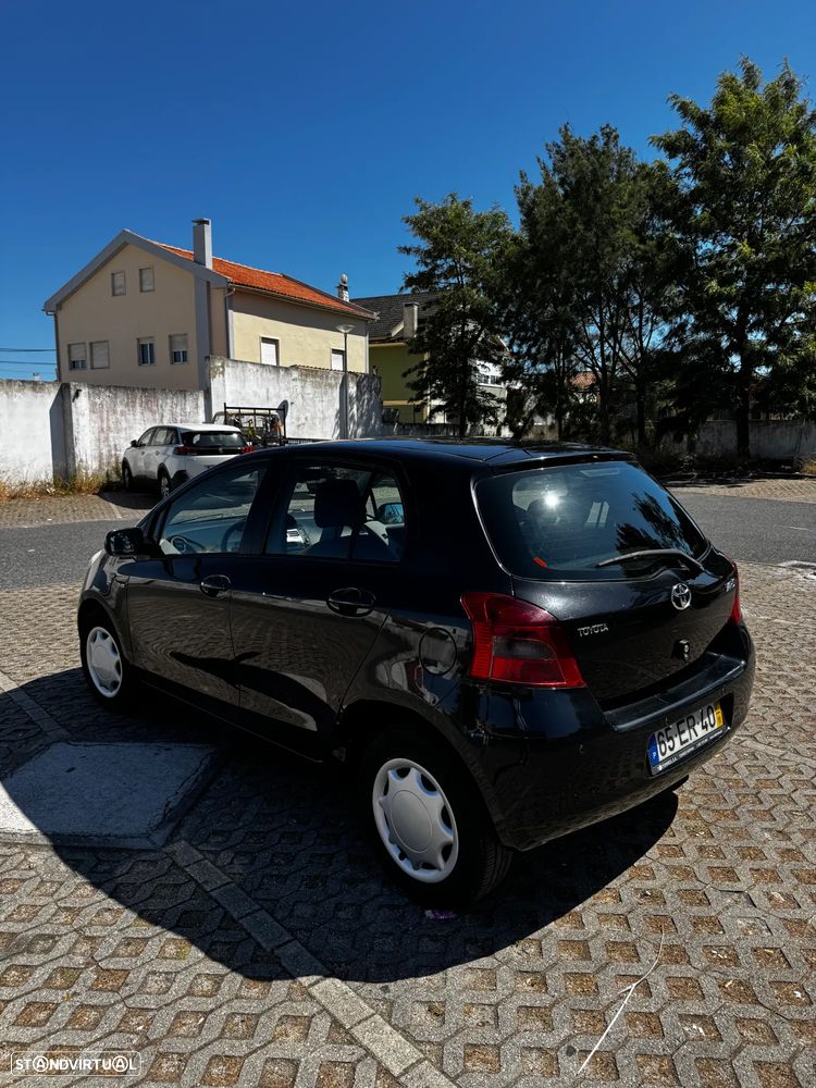 Toyota Yaris 1.4 D-4D - 5
