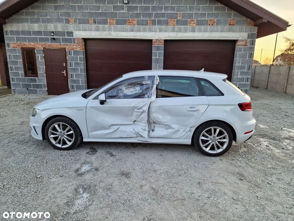 Audi A3 Sportback 1.4 TFSI e-tron design - 9