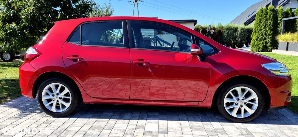 Toyota Auris 1.33 VVT-i Premium - 4