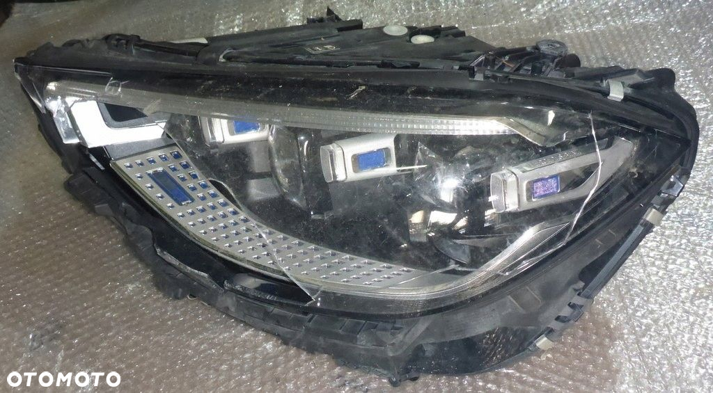 Mercedes S W223 Reflektor Lewy A2239061704 - 3