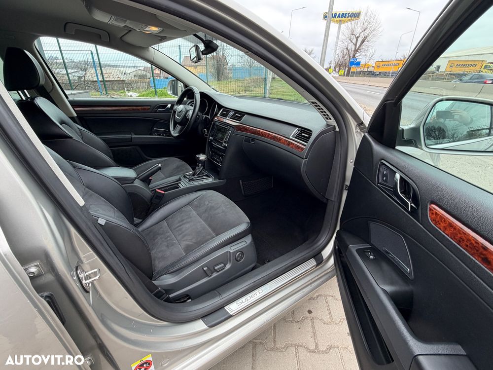 Skoda Superb 2.0 TDI Elegance DSG - 6