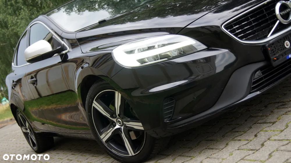 Volvo V40 T3 Drive-E R-Design Momentum - 14