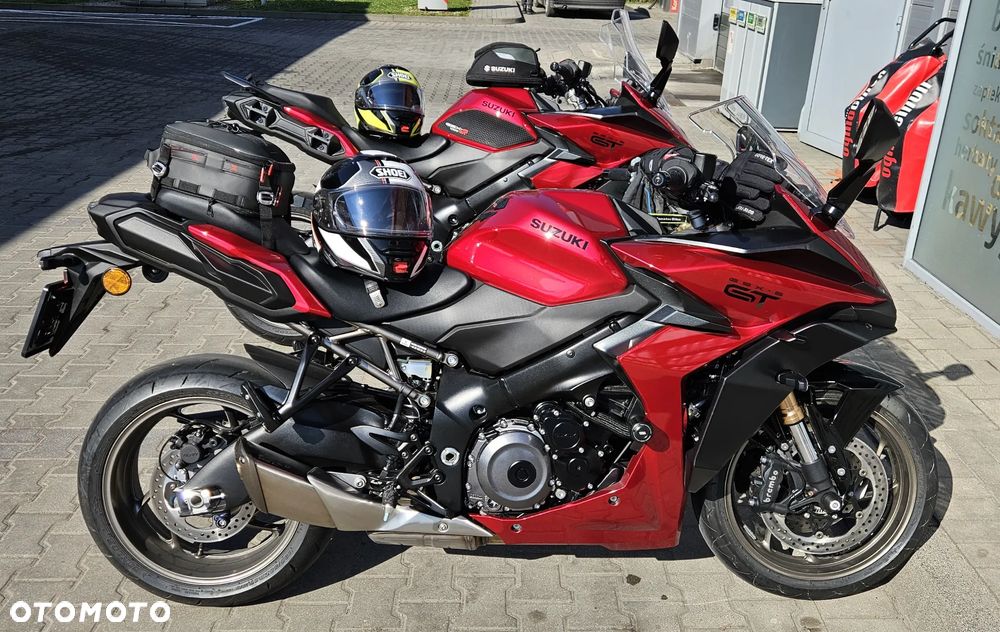 Suzuki GSX 1000 - 13