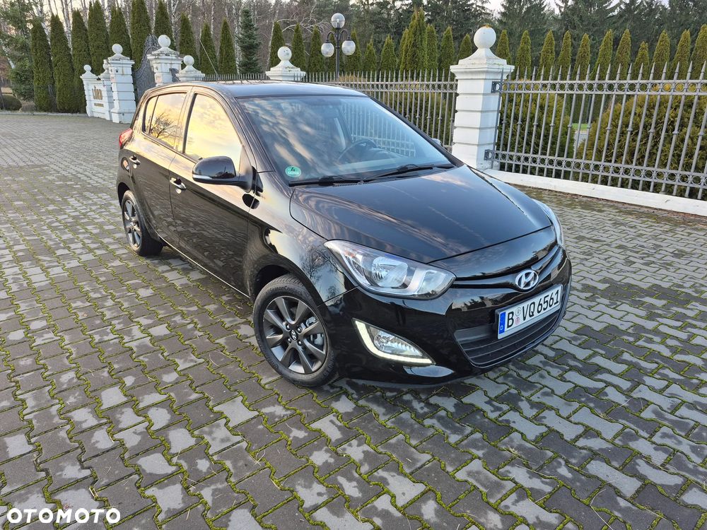 Hyundai i20 - 12