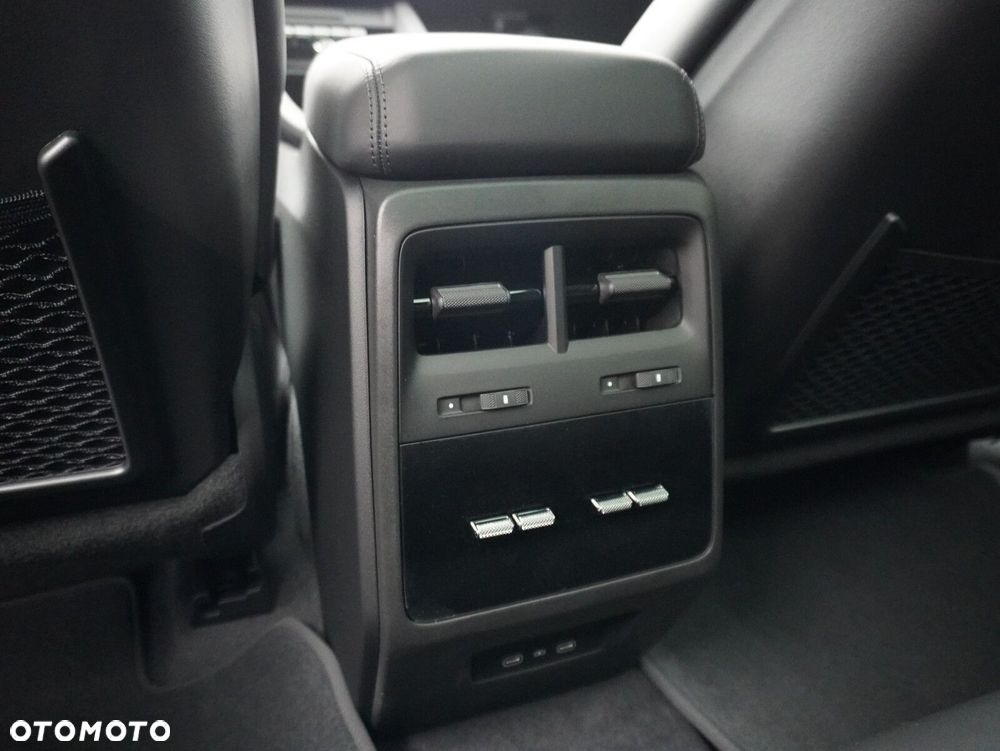 Porsche Macan 4 100kWh - 37
