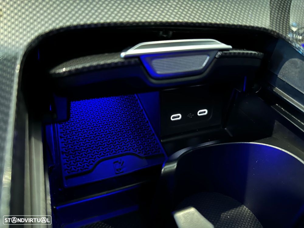 Mercedes-Benz C 300 e AMG Line - 31