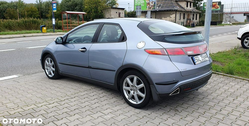 Honda Civic - 3